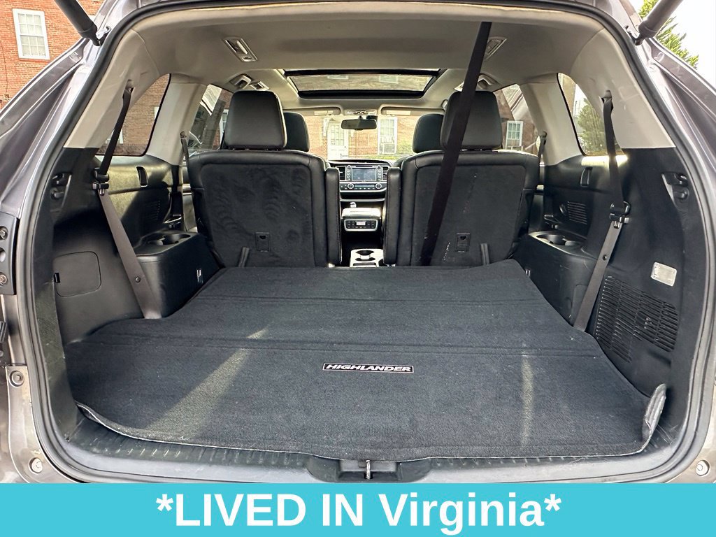 Used 2014 Toyota Highlander Limited Platinum AWD/4WD image 35