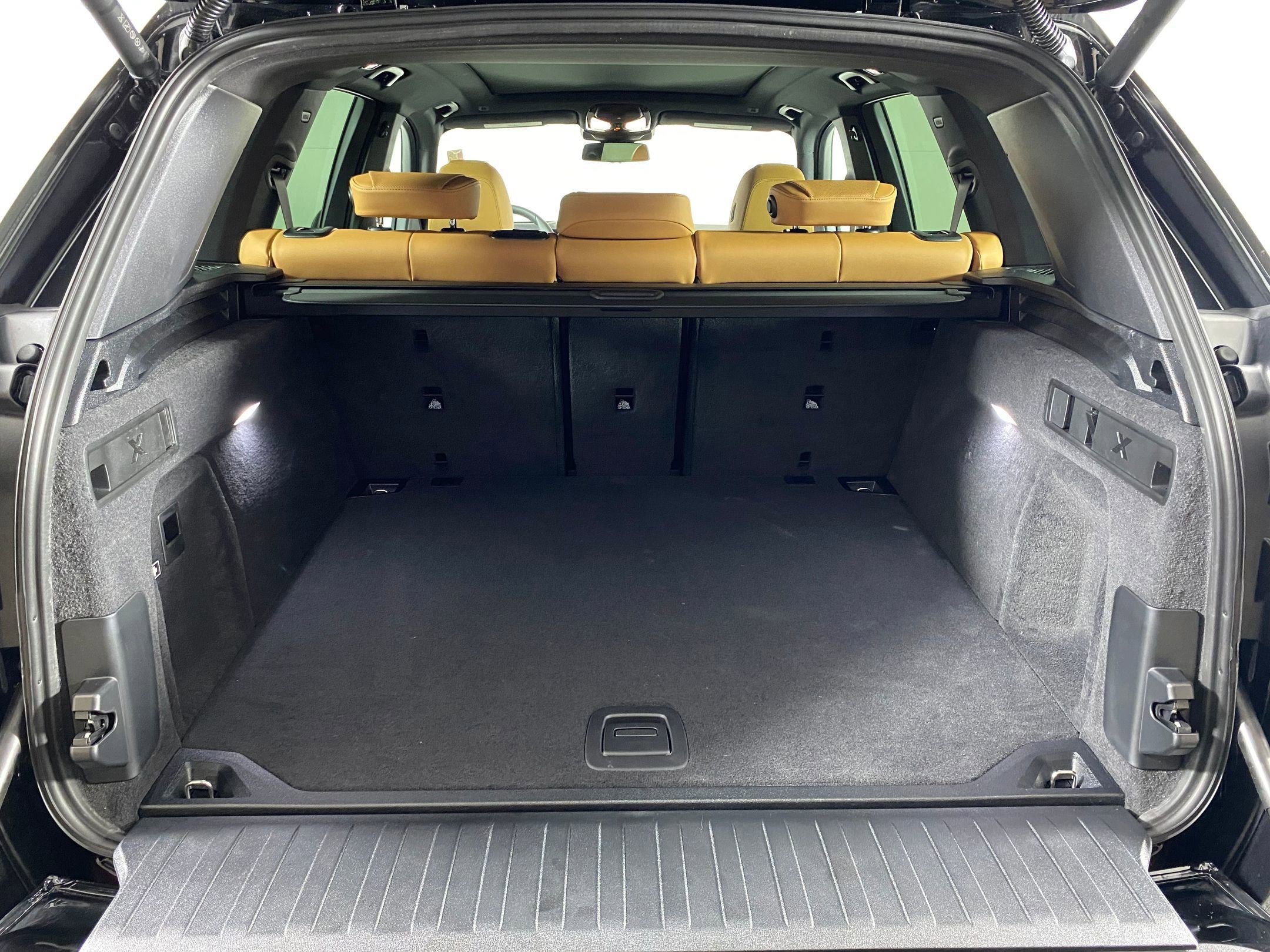 Used 2026 BMW X5 sDrive40i w/ Premium Package image 32