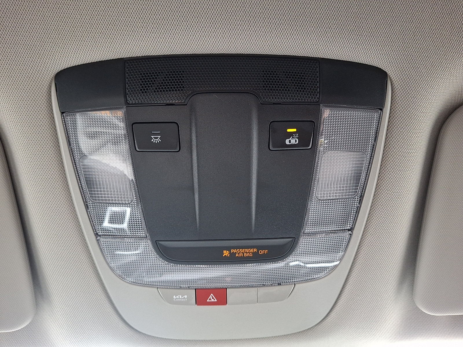 Used 2025 Kia Sportage EX AWD/4WD image 28