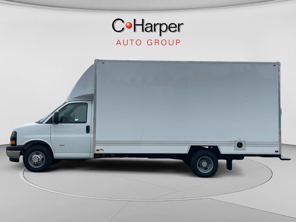New 2026 Chevrolet Express 3500 w/ Power Convenience Package RWD image 6
