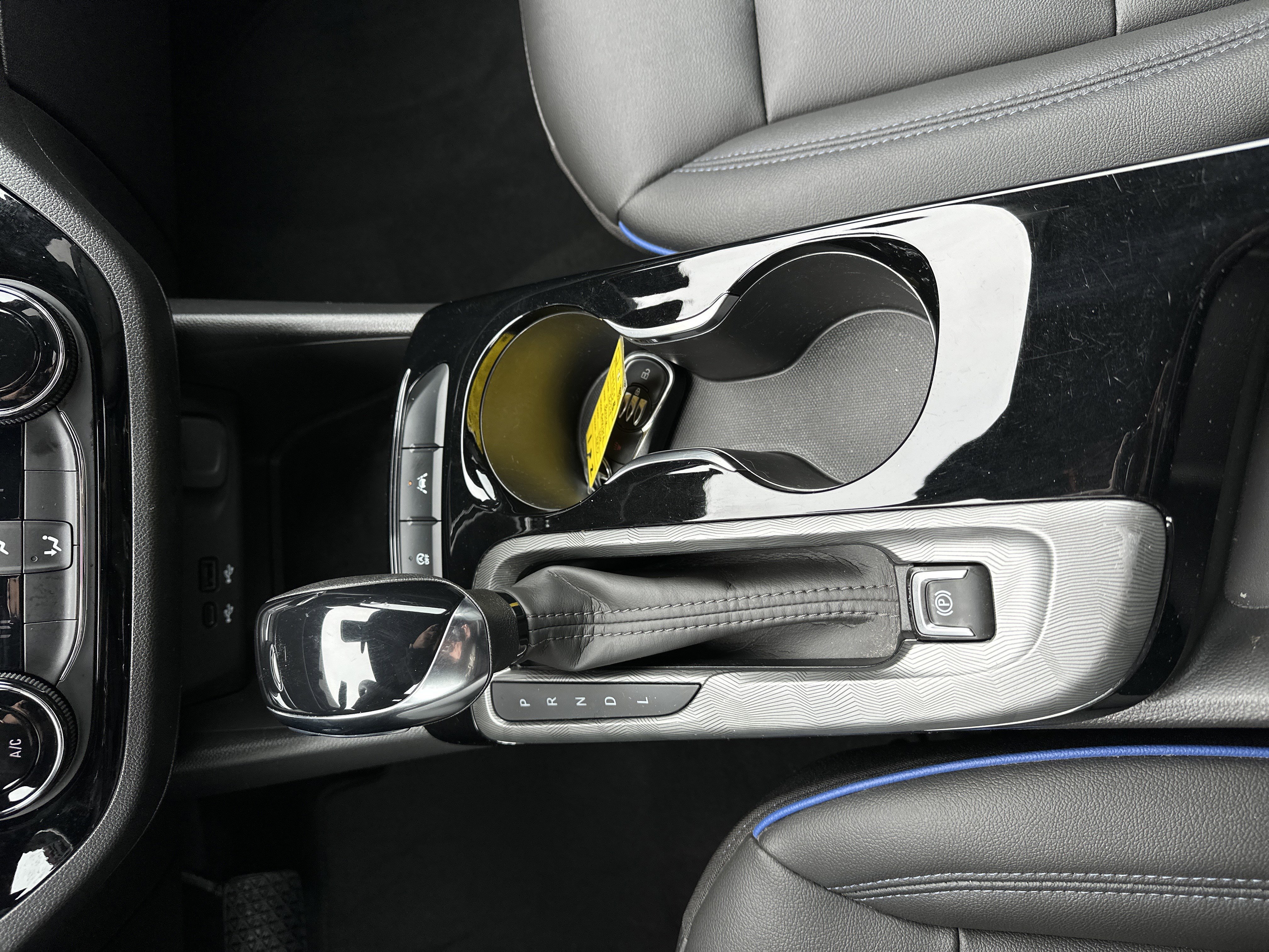 Used 2024 Buick Envista Sport Touring image 23