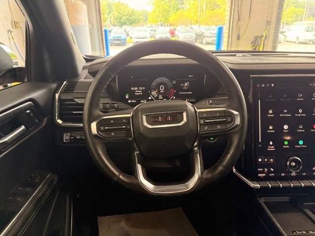 Used 2025 GMC Acadia Elevation w/ Elevation Premium Package AWD/4WD image 22