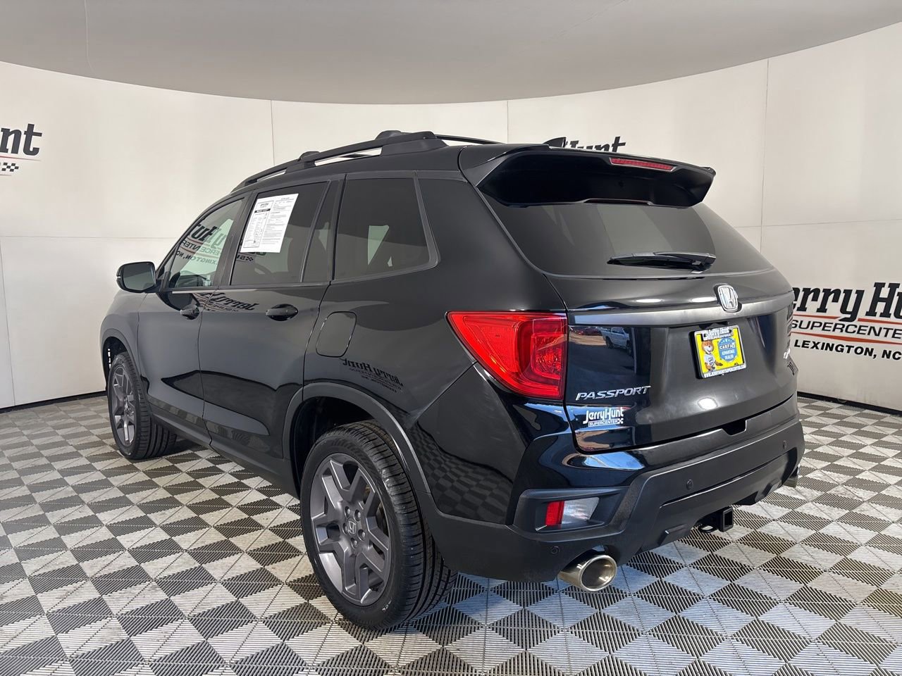 Used 2022 Honda Passport EX-L image 8