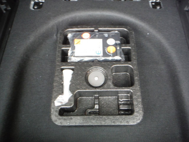 New 2026 Jeep Compass Latitude AWD/4WD image 42