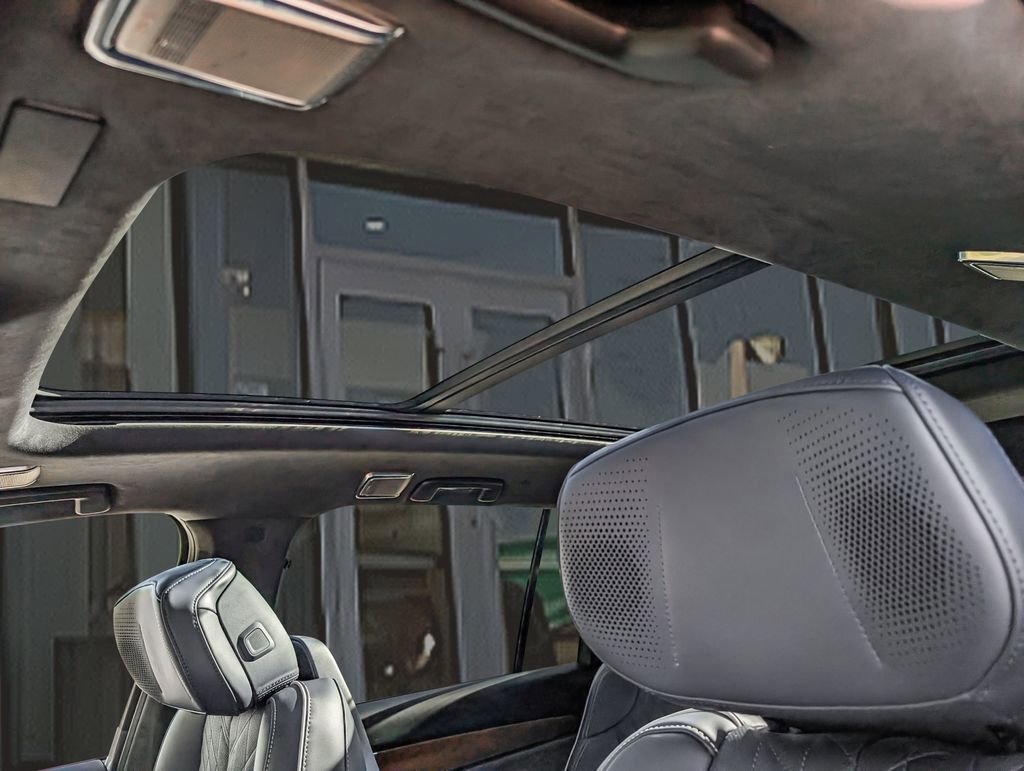 New 2026 Cadillac Vistiq Premium Luxury AWD/4WD image 10