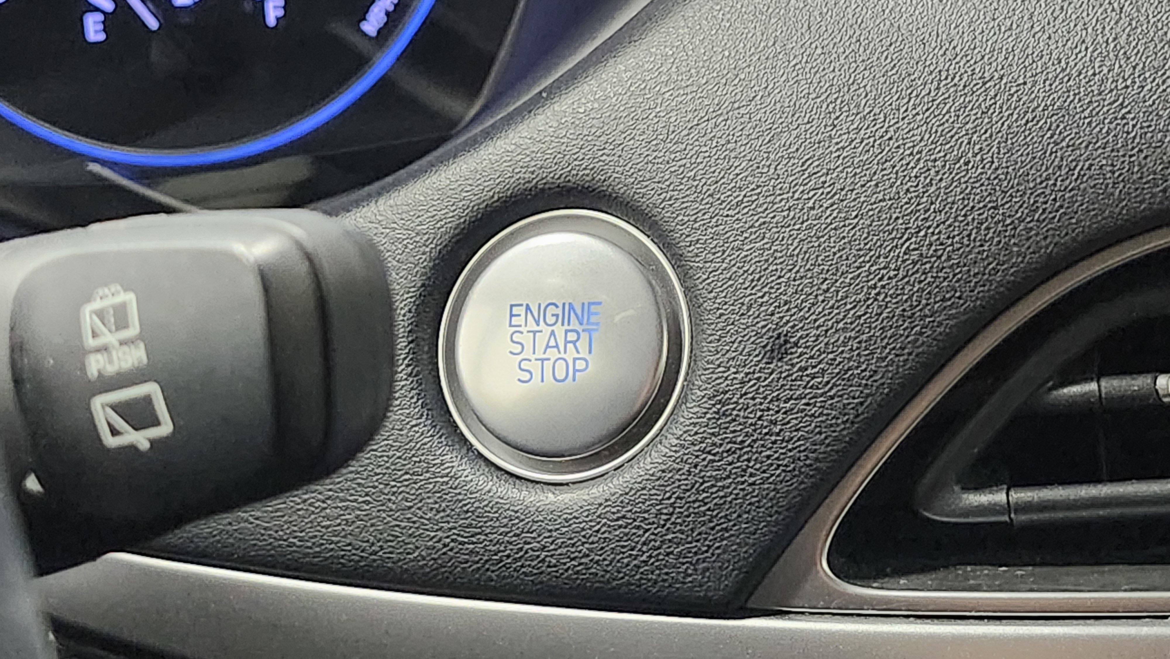 Used 2020 Hyundai Palisade SEL w/ Premium Package image 27