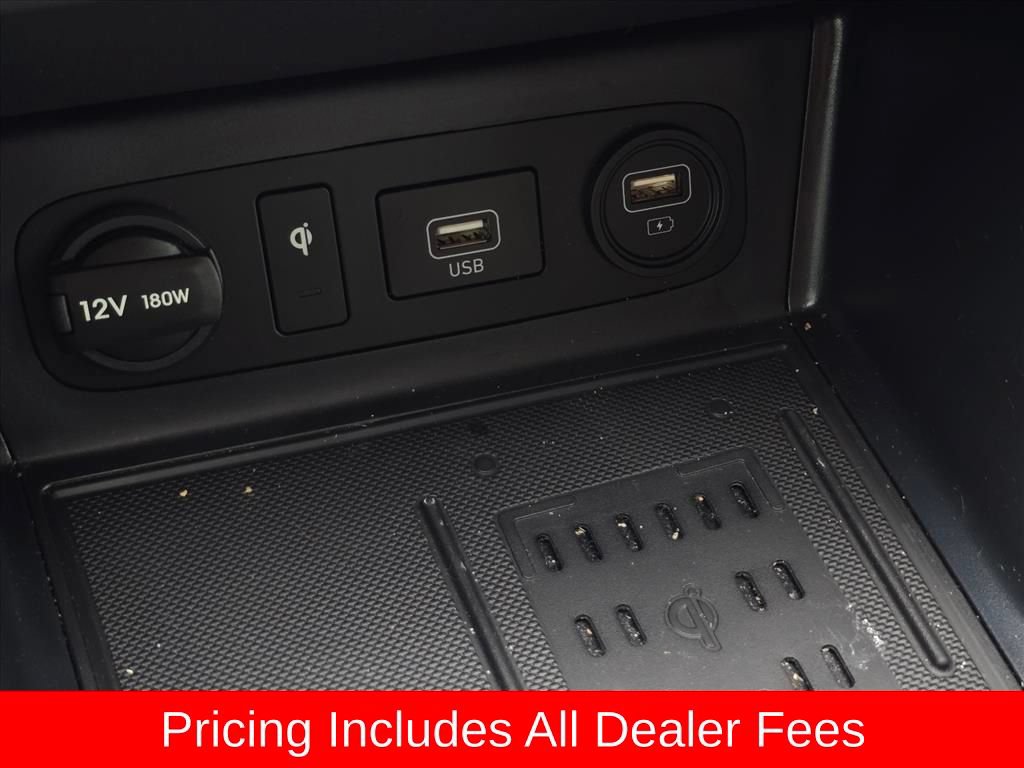 Certified 2023 Hyundai Sonata Limited w/ Preferred Accessory Package FWD image 22