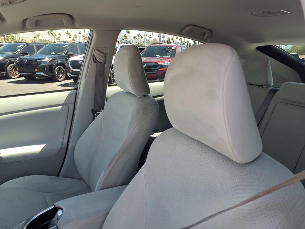 Used 2015 Toyota Prius Two FWD image 25