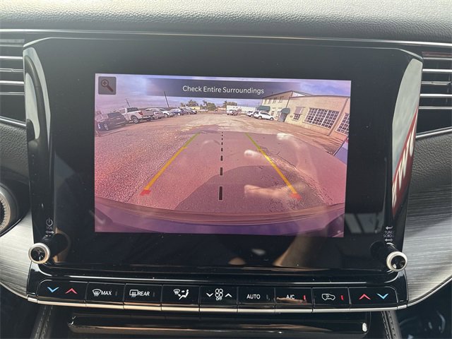 Used 2023 Jeep Wagoneer L Series III w/ Preferred Equipment Group image 17