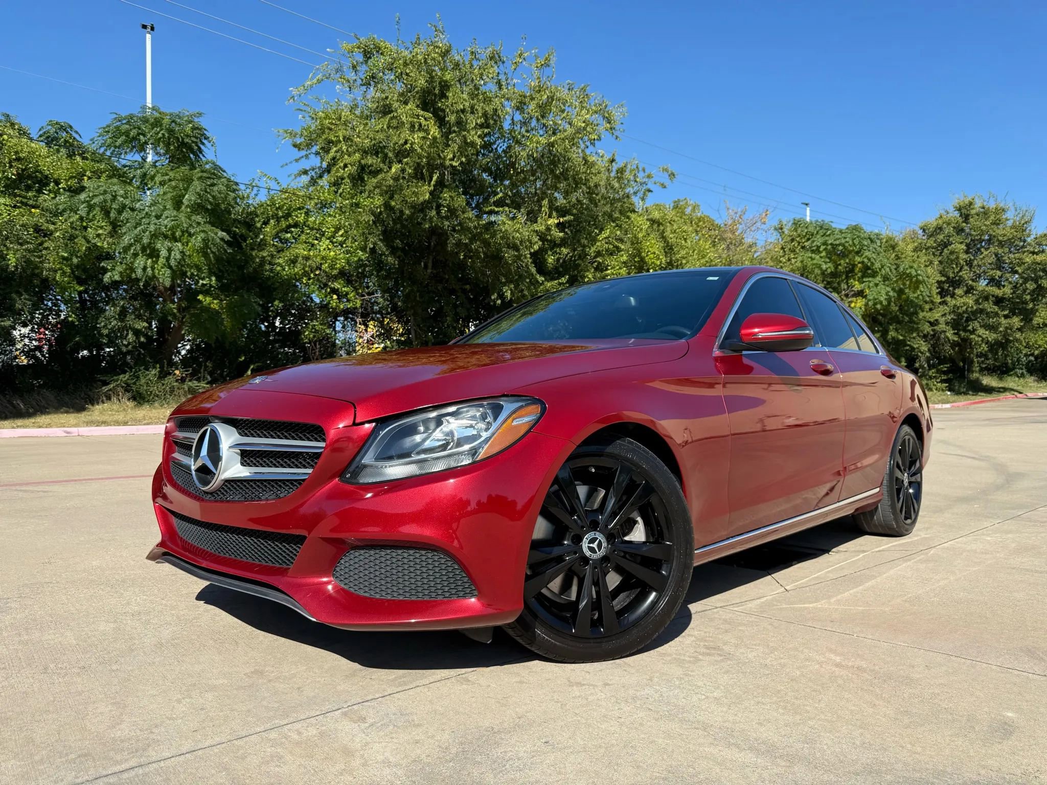 Used 2018 Mercedes-Benz C 300 Sedan w/ Premium Package image 2
