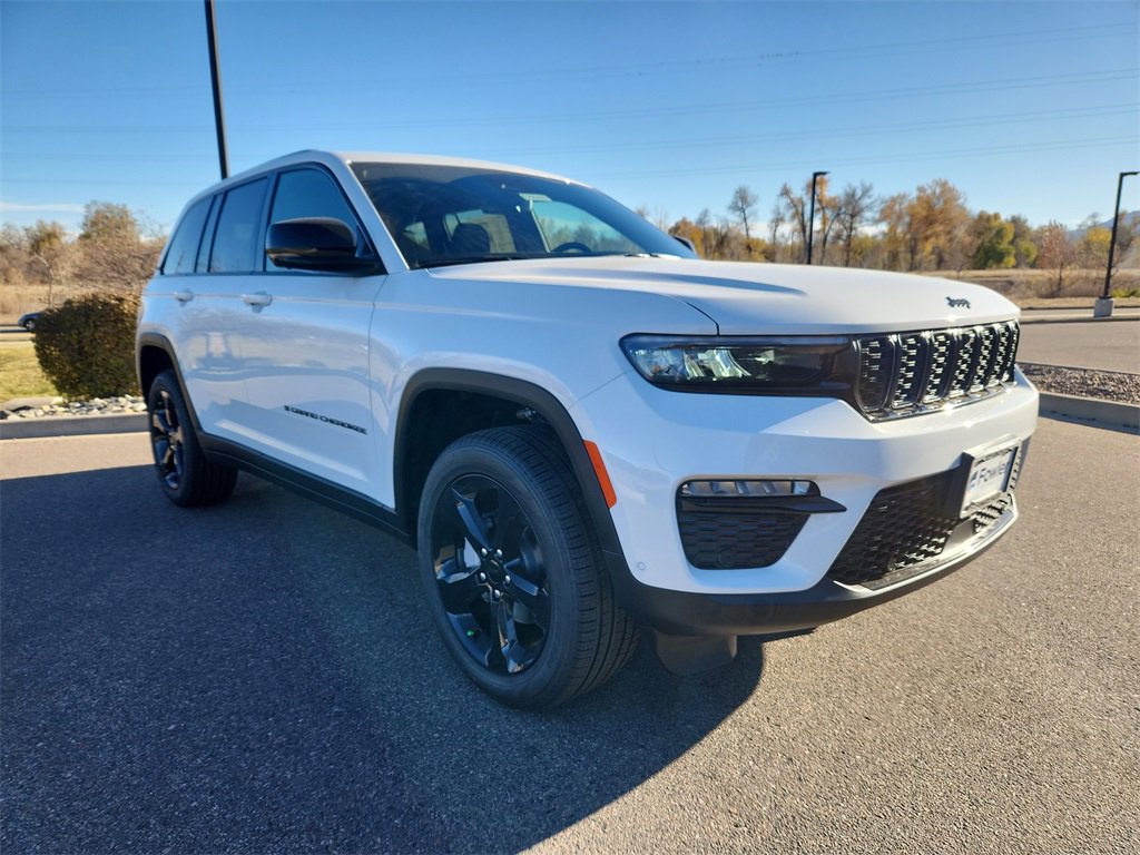 New 2025 Jeep Grand Cherokee Limited image 2