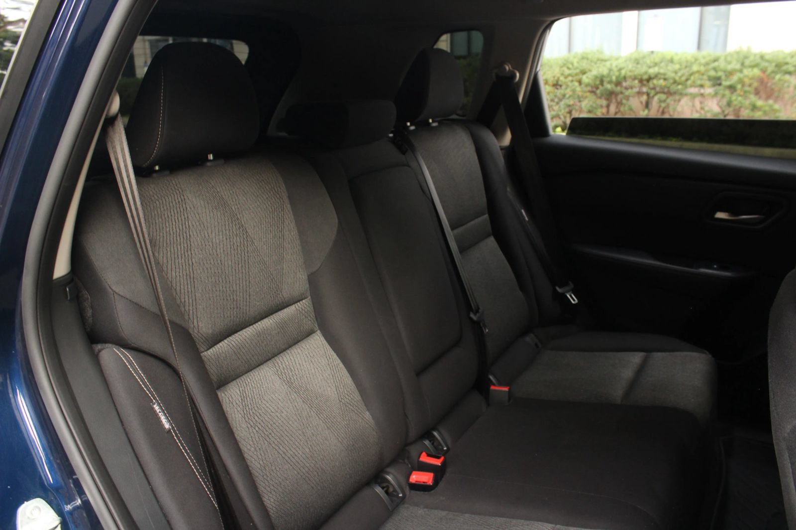 Used 2024 Nissan Rogue SV AWD/4WD image 21