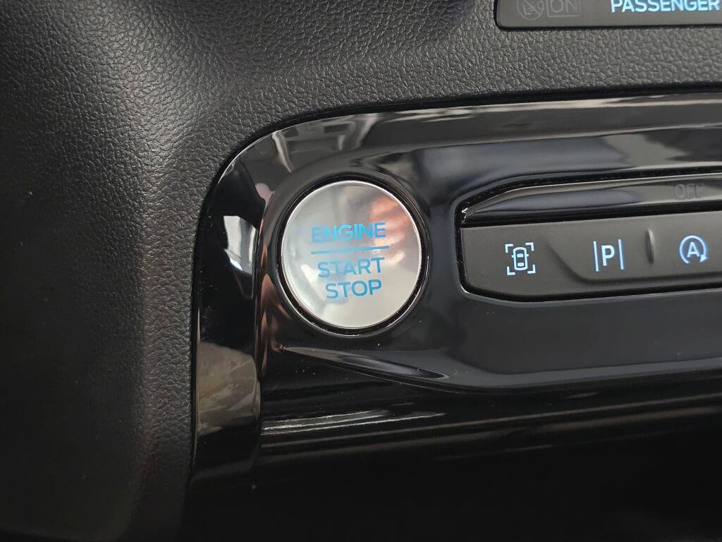 Used 2024 Ford Escape Platinum AWD/4WD image 31