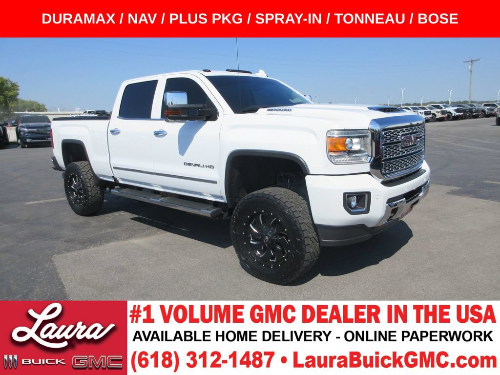 Used 2019 GMC Sierra 2500 Denali w/ Duramax Plus Package AWD/4WD image 1