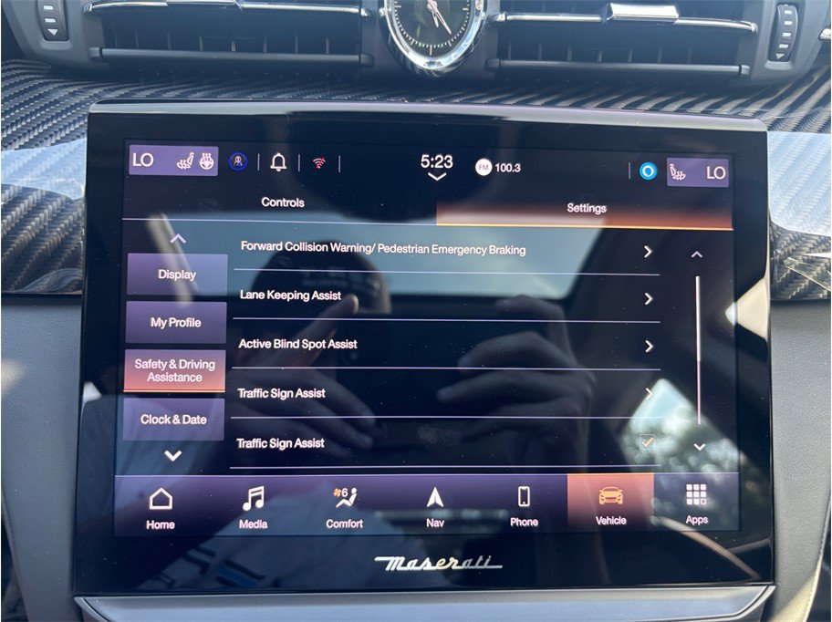Used 2022 Maserati Quattroporte Trofeo RWD image 38