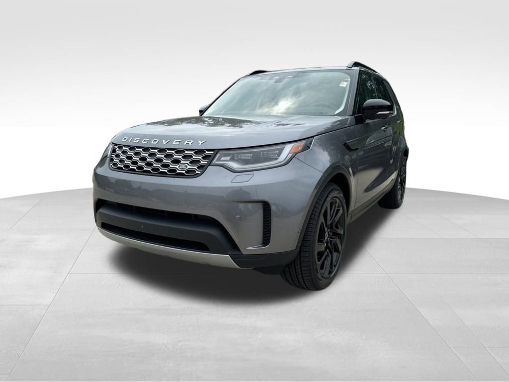New 2024 Land Rover Discovery S
