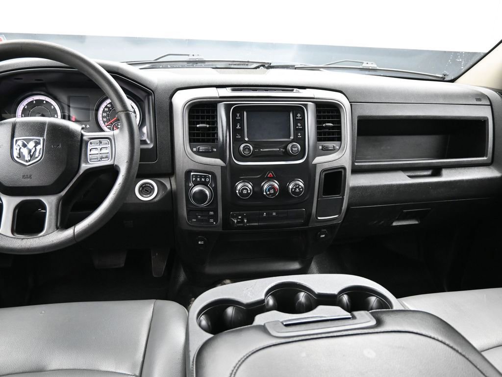 Used 2022 RAM 1500 Tradesman w/ Chrome Appearance Group AWD/4WD image 13