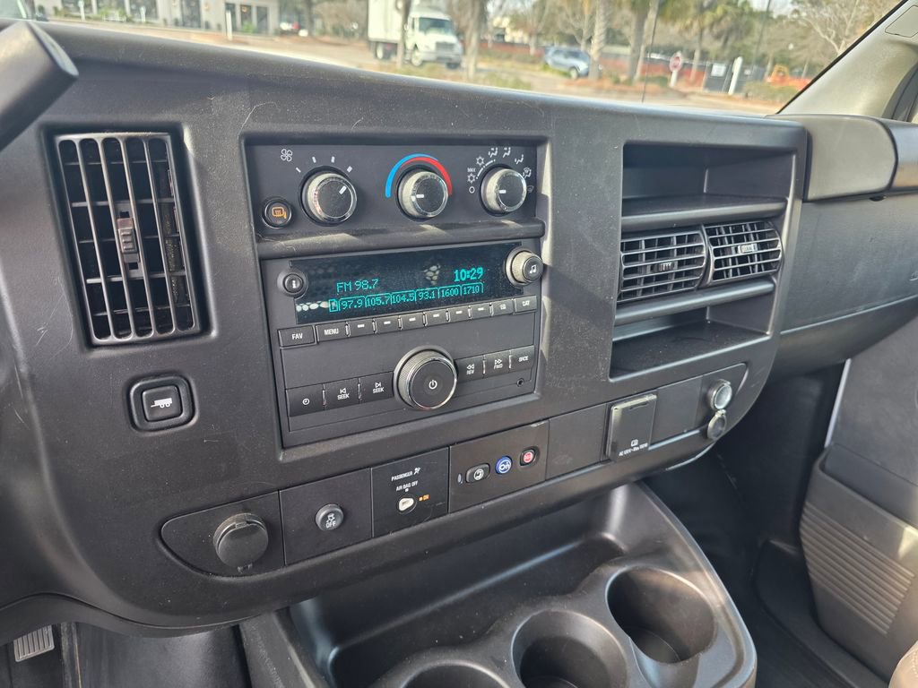 Used 2024 Chevrolet Express 2500 Work Van w/ Driver Convenience Package image 14