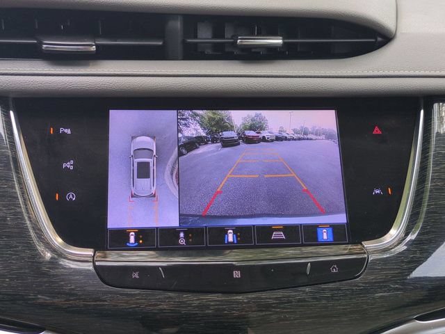 Used 2021 Cadillac XT6 Premium Luxury AWD/4WD image 25
