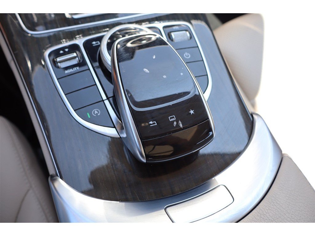 Used 2015 Mercedes-Benz C 300 Sedan image 33