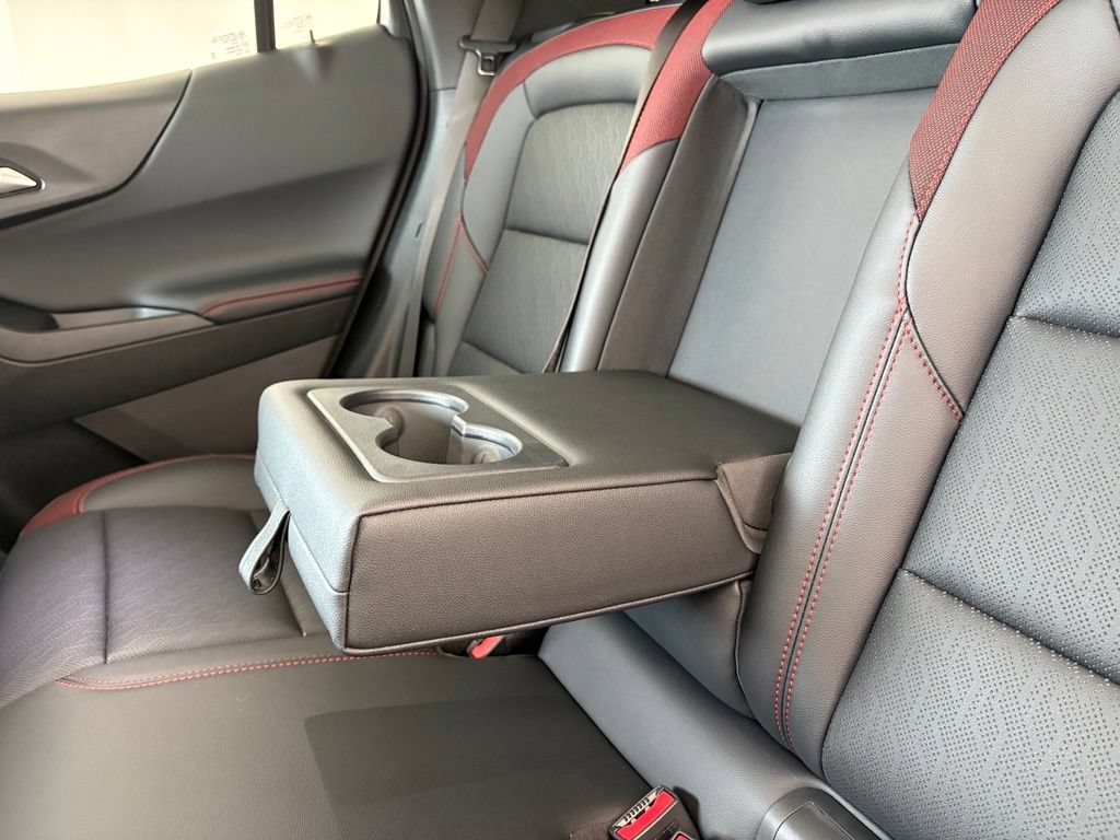 New 2027 Chevrolet Equinox RS w/ Safety and Technology Package FWD image 36