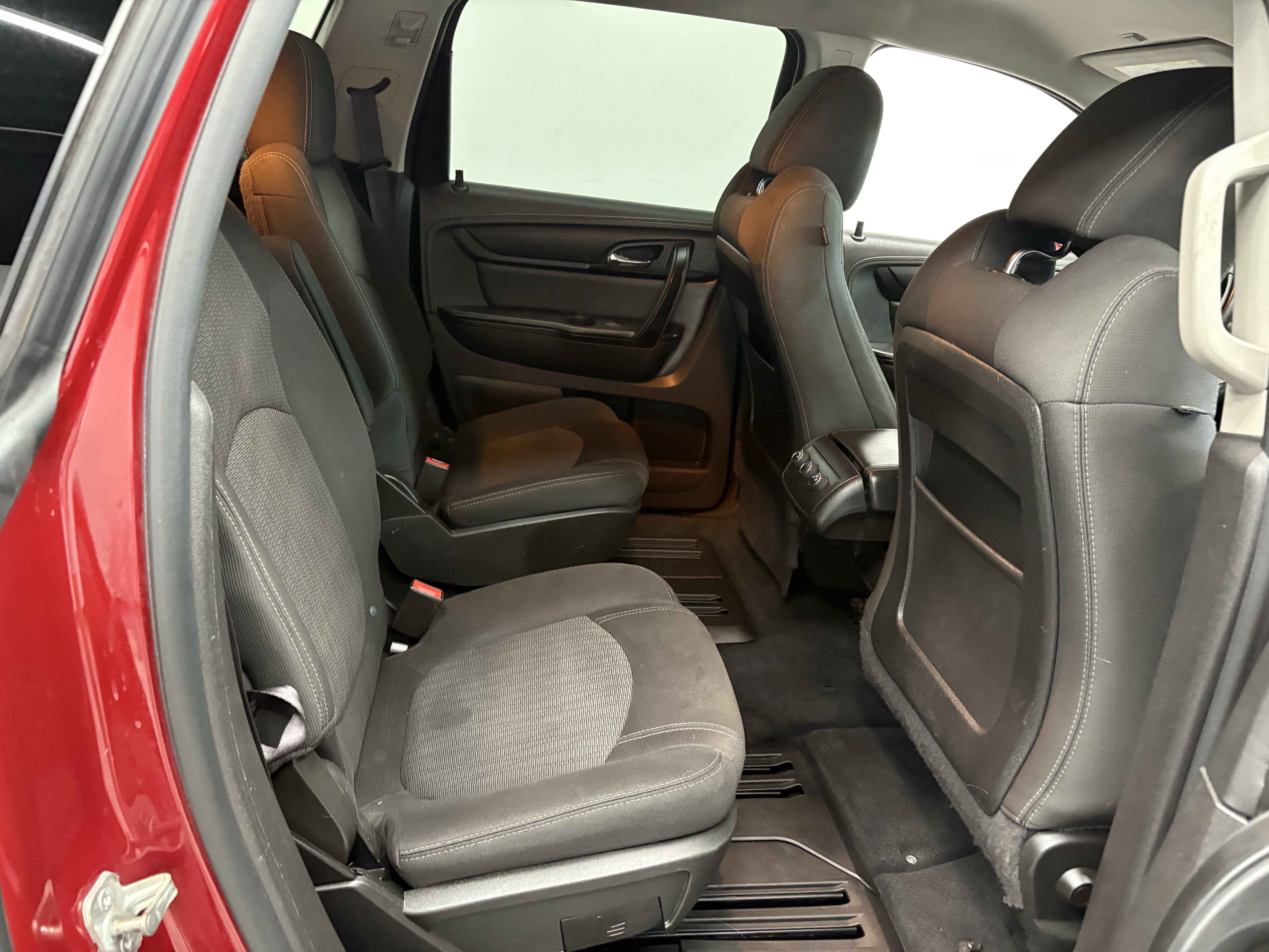 Used 2014 Chevrolet Traverse LT w/ All-Star Edition image 22