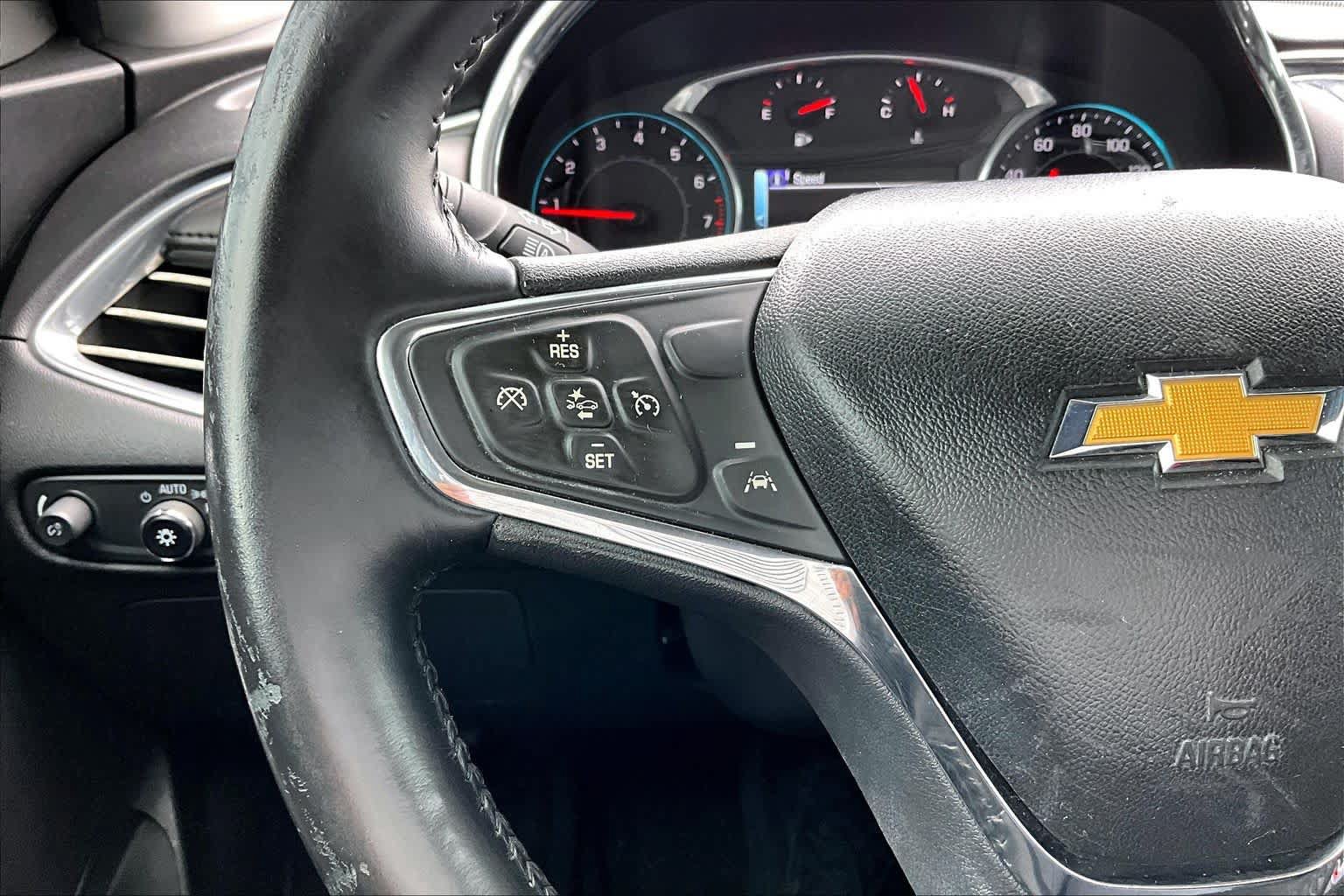 Used 2017 Chevrolet Malibu LT w/ Leather Package FWD image 24