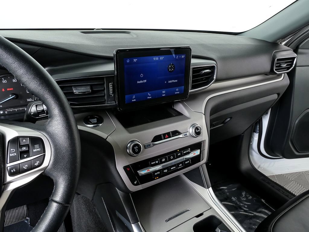 Used 2023 Ford Explorer XLT w/ Equipment Group 202A image 12