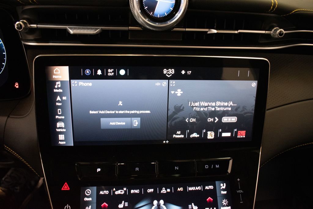 Used 2024 Maserati Grecale Trofeo AWD/4WD image 16