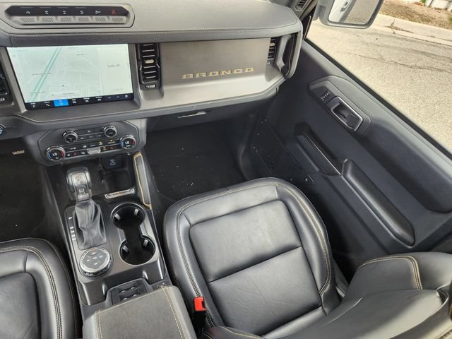 Certified 2025 Ford Bronco Badlands AWD/4WD image 14