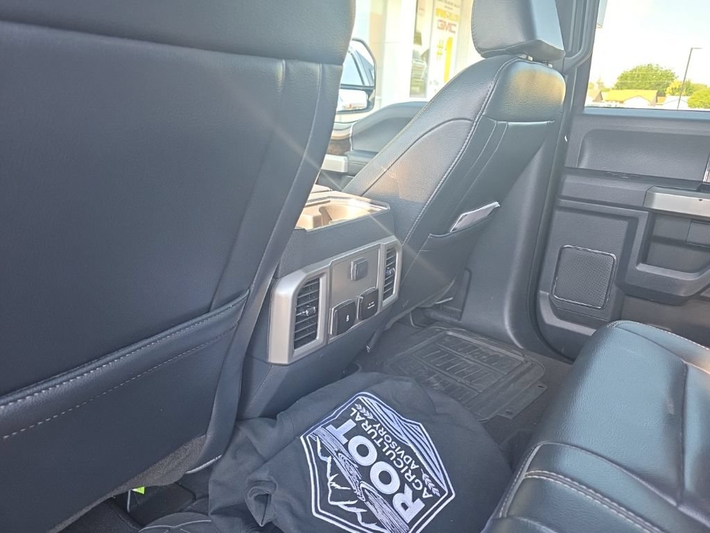 Used 2022 Ford F250 Lariat w/ Lariat Ultimate Package AWD/4WD image 23