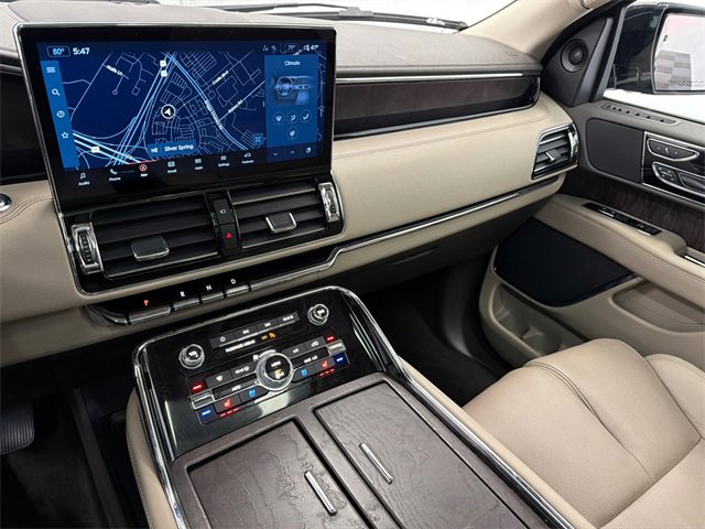 Used 2022 Lincoln Navigator L Reserve image 30