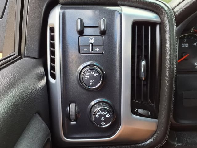 Used 2017 GMC Sierra 1500 SLE w/ SLE Value Package AWD/4WD image 15