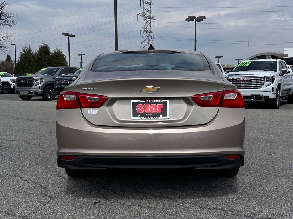 Used 2022 Chevrolet Malibu LS image 9