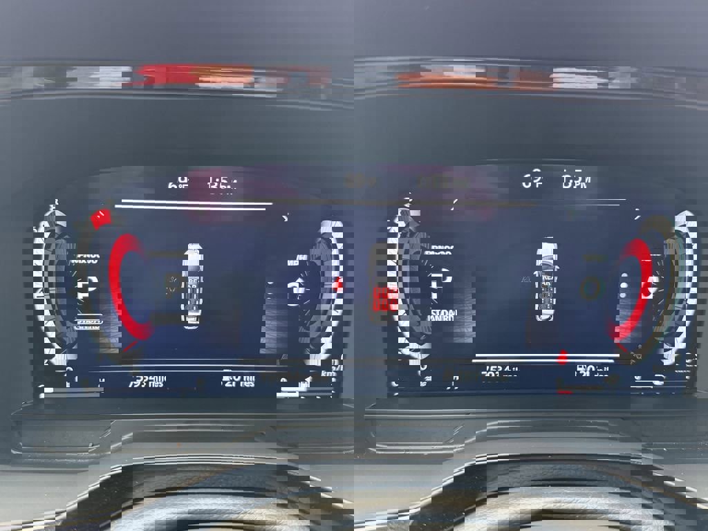 Used 2024 Nissan Pathfinder Platinum w/ Cargo Package image 34