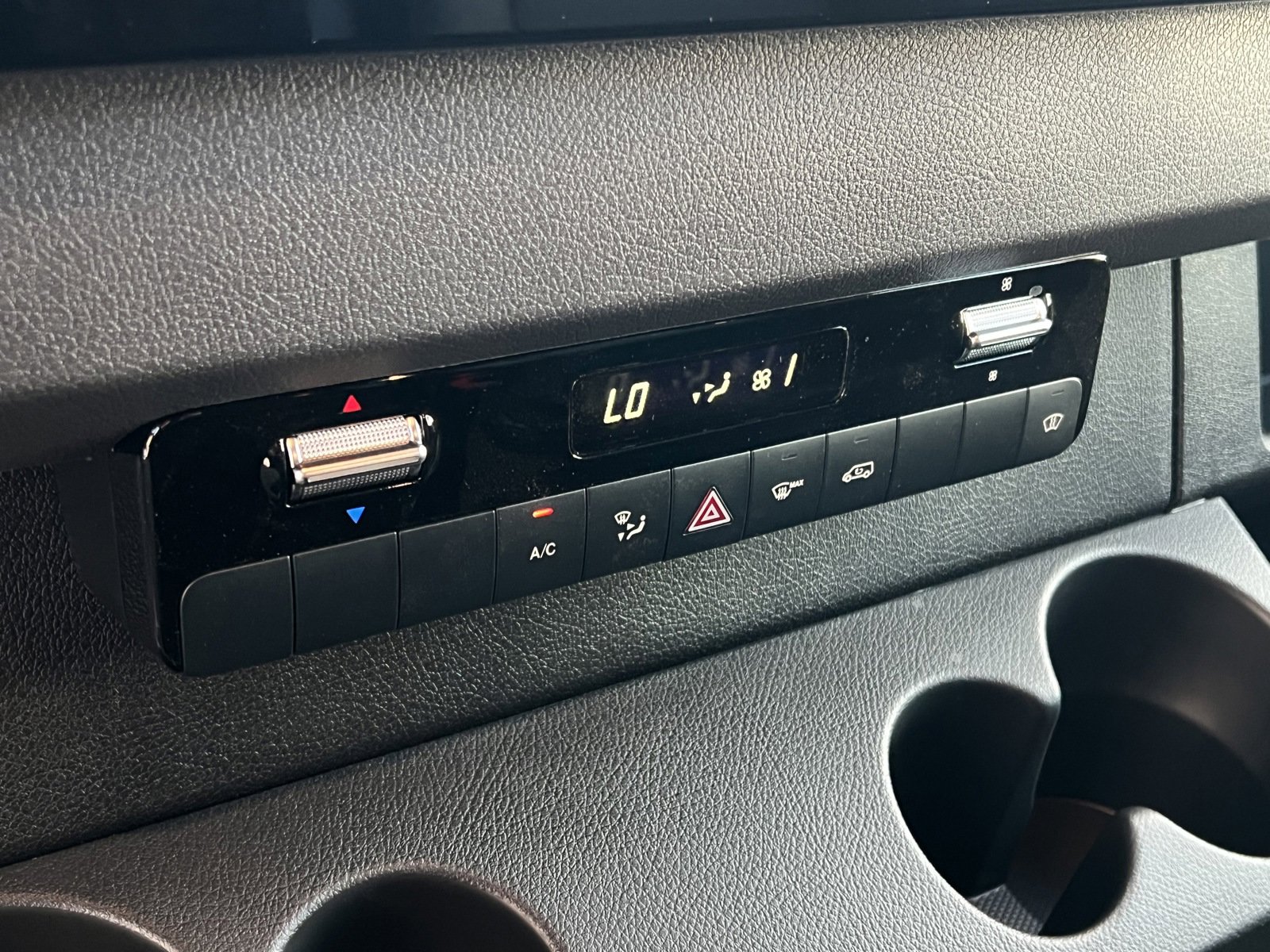 New 2025 Mercedes-Benz Sprinter 2500 image 30