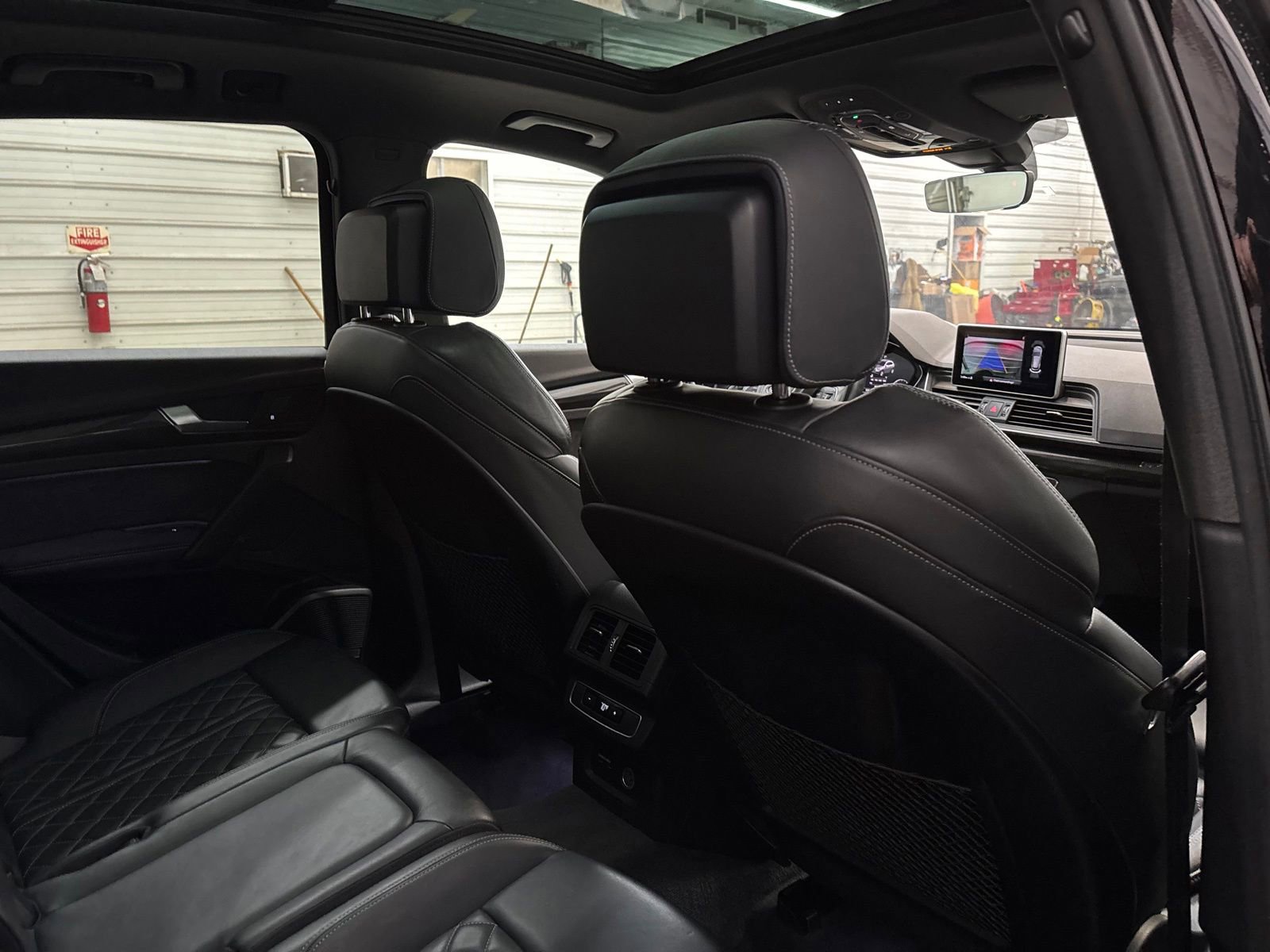 Used 2020 Audi SQ5 Premium Plus w/ Premium Plus Package AWD/4WD image 31