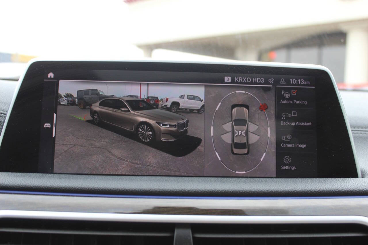 Used 2022 BMW 740i xDrive AWD/4WD image 41