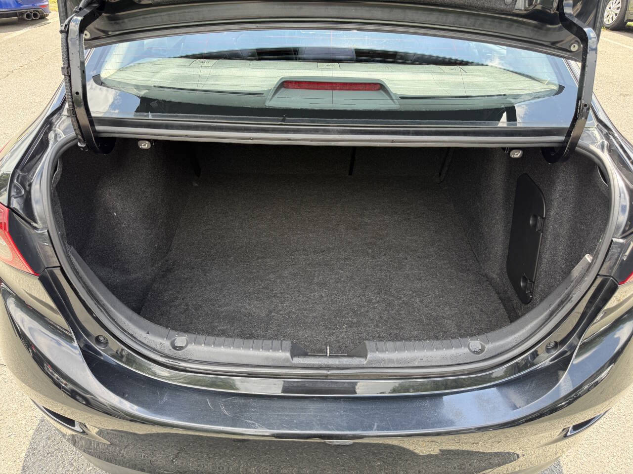 Used 2014 MAZDA MAZDA3 i Touring FWD image 12