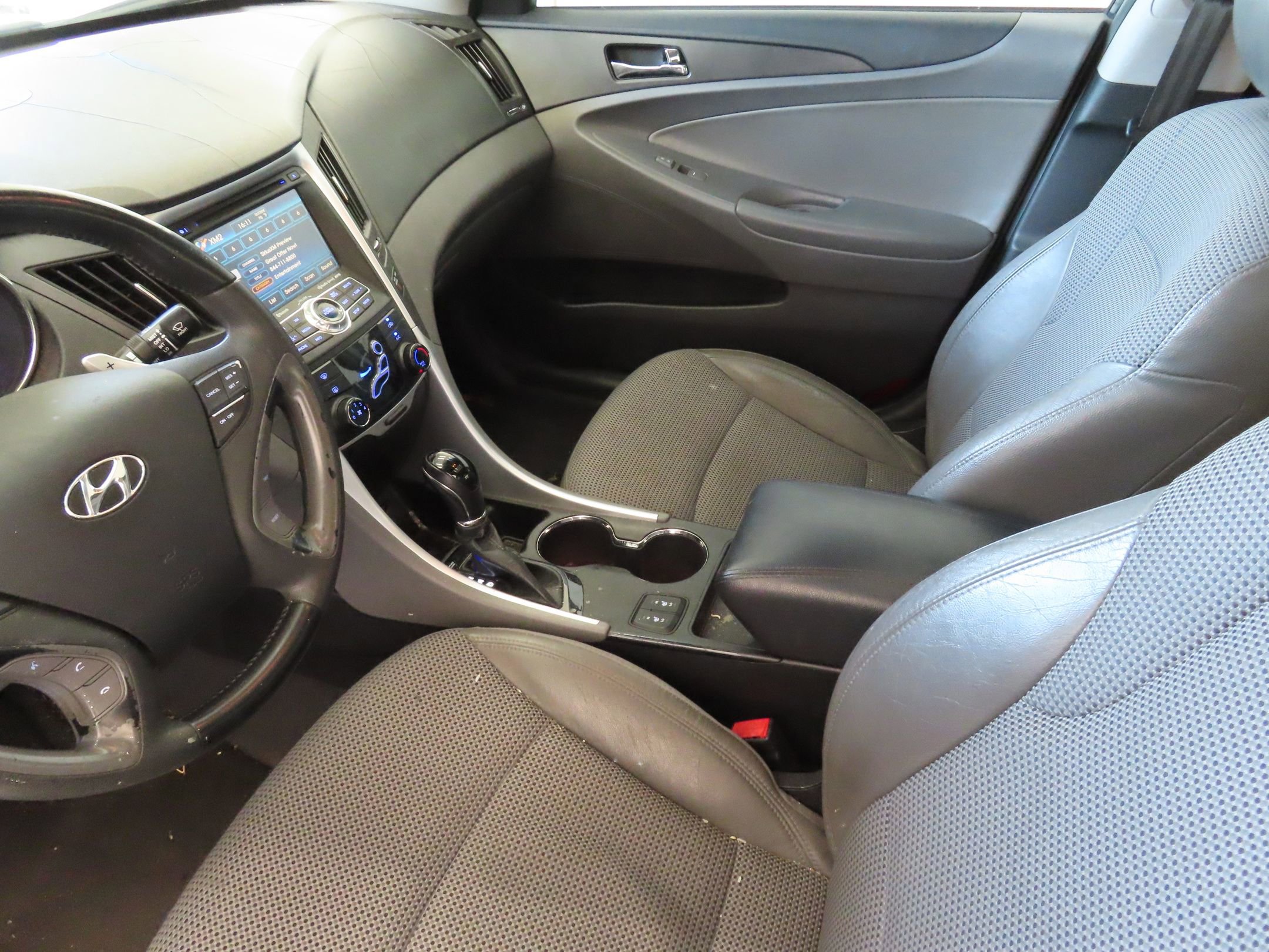 Used 2013 Hyundai Sonata SE w/ Navigation & Sunroof Pkg FWD image 20