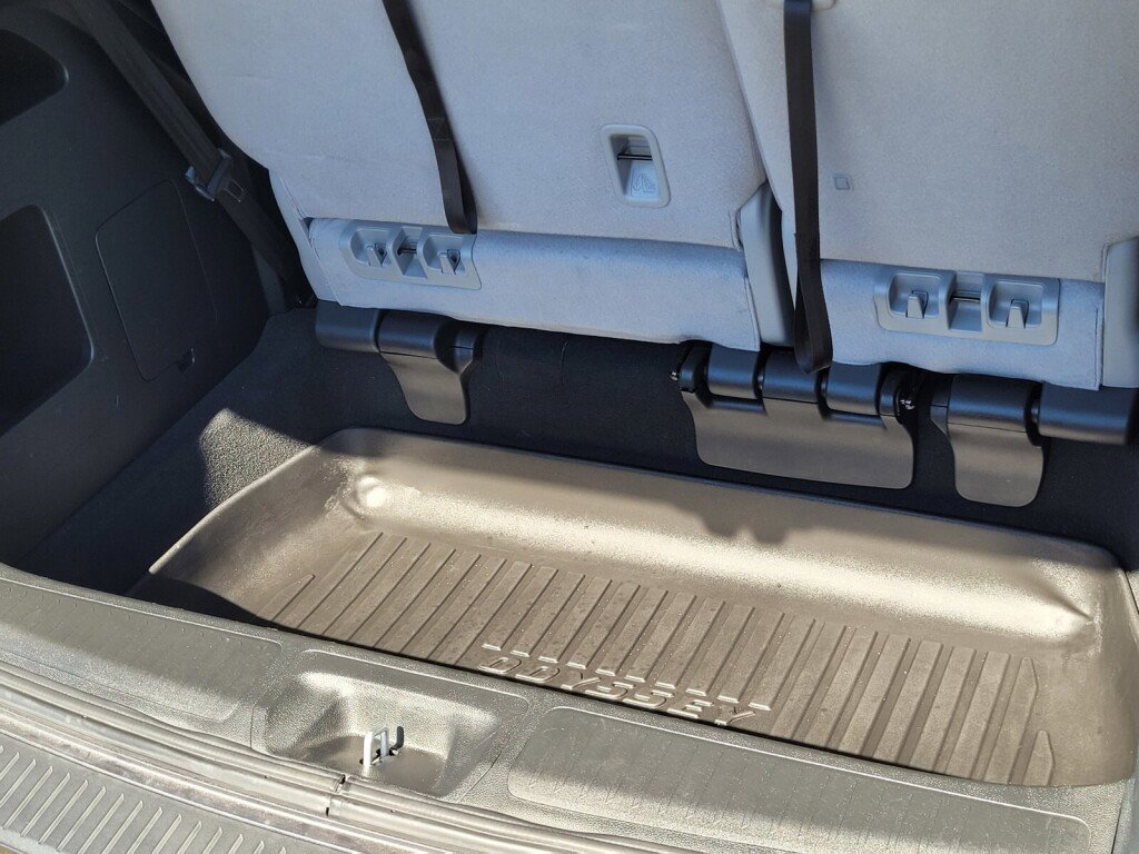 Certified 2024 Honda Odyssey EX image 18