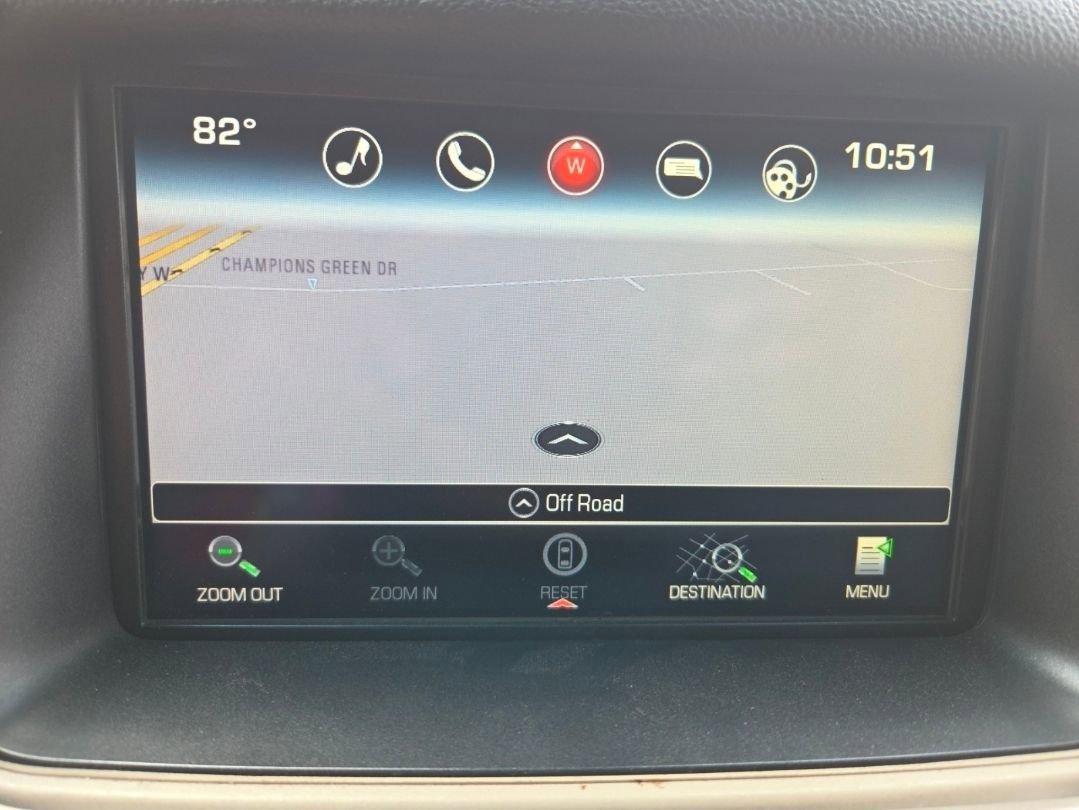 Used 2016 GMC Yukon XL Denali w/ Open Road Package AWD/4WD image 12