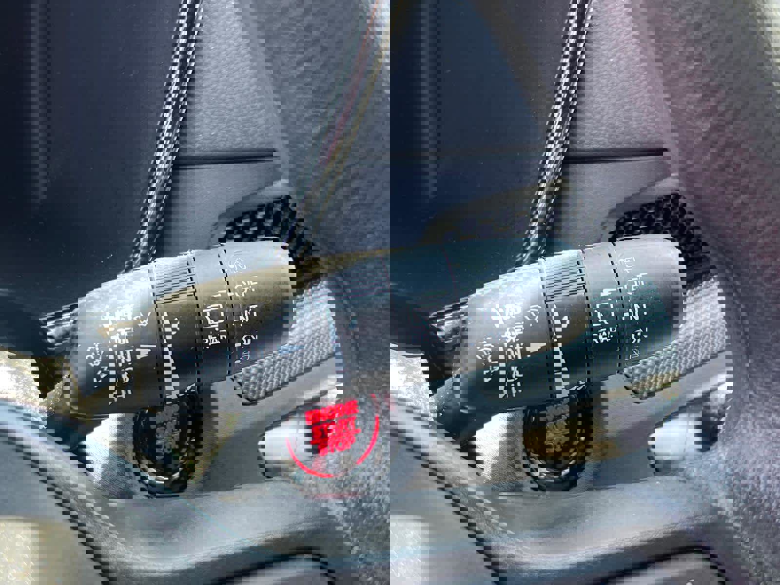 Used 2024 Honda CR-V EX image 19