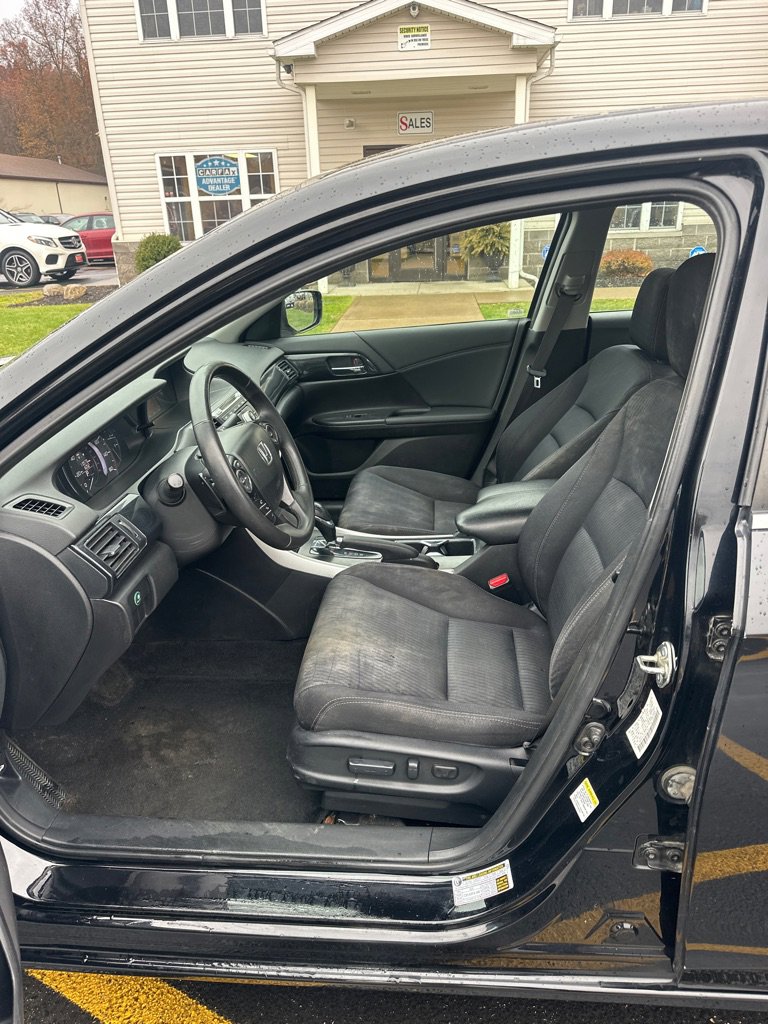 Used 2015 Honda Accord Sport image 10