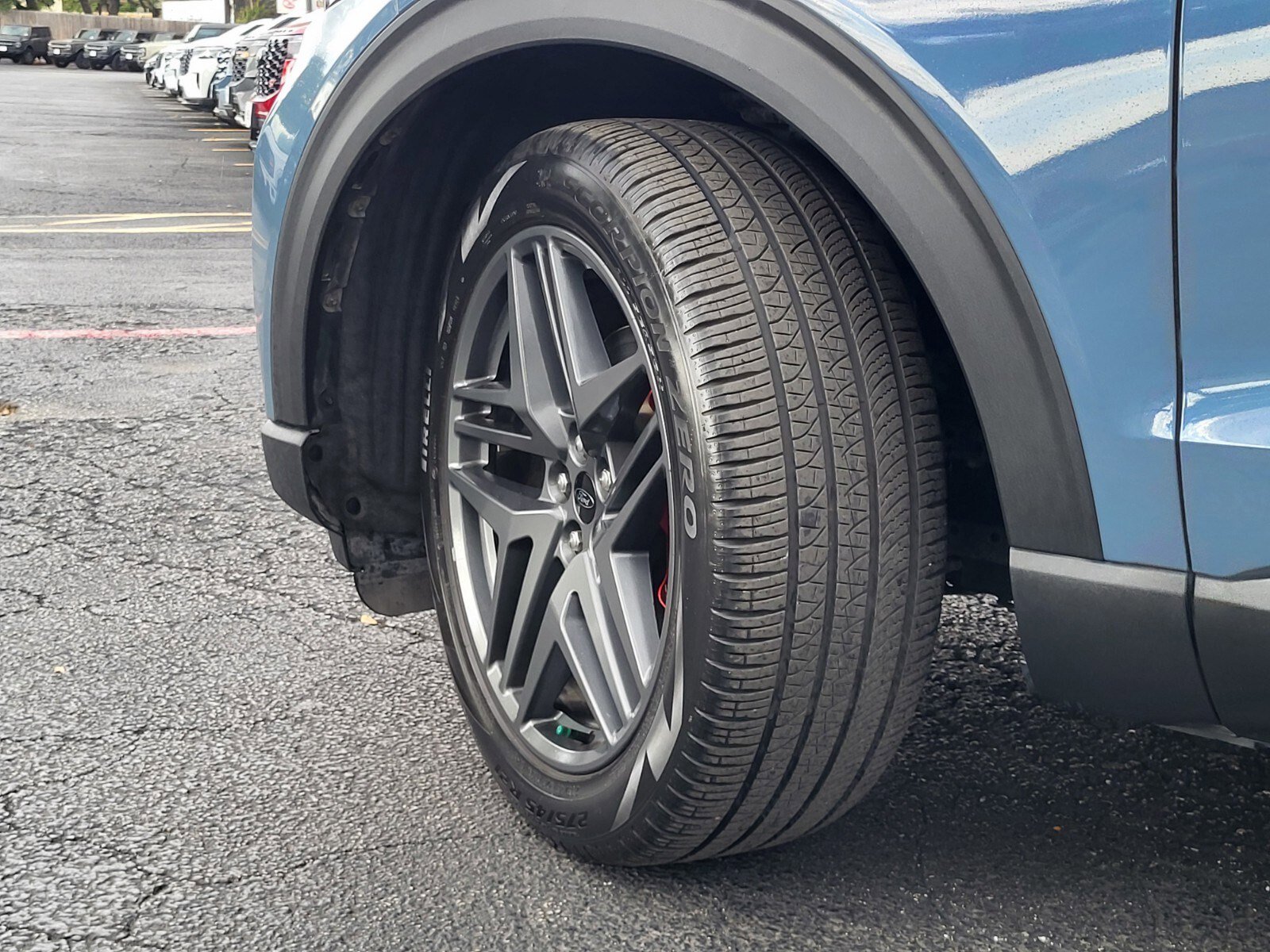 Certified 2025 Ford Explorer ST image 34