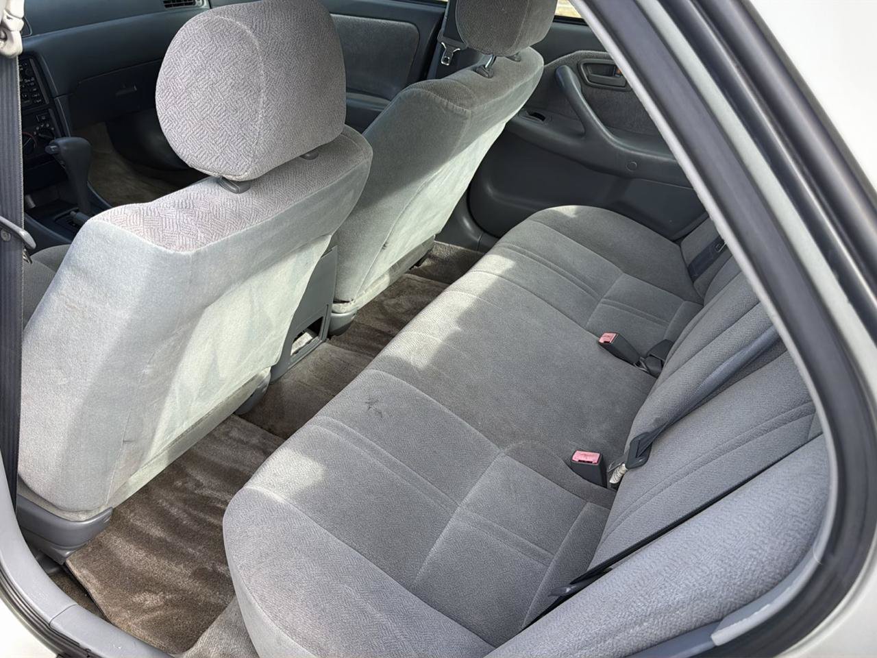 Used 2000 Toyota Camry CE FWD image 13