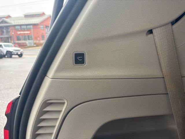 Used 2023 Chrysler Pacifica Limited image 34