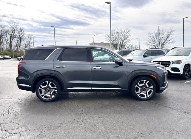 Used 2023 Hyundai Palisade SEL image 13