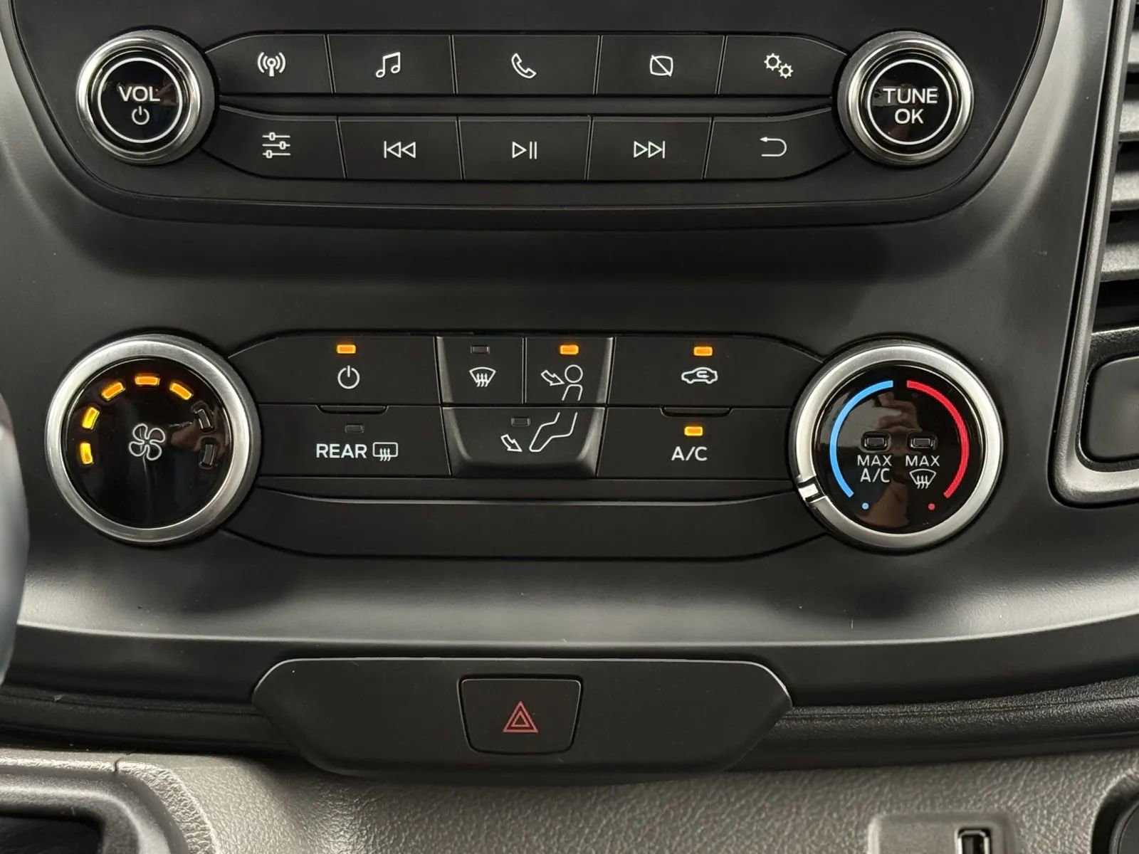 Used 2024 Ford Transit 350 XL image 35