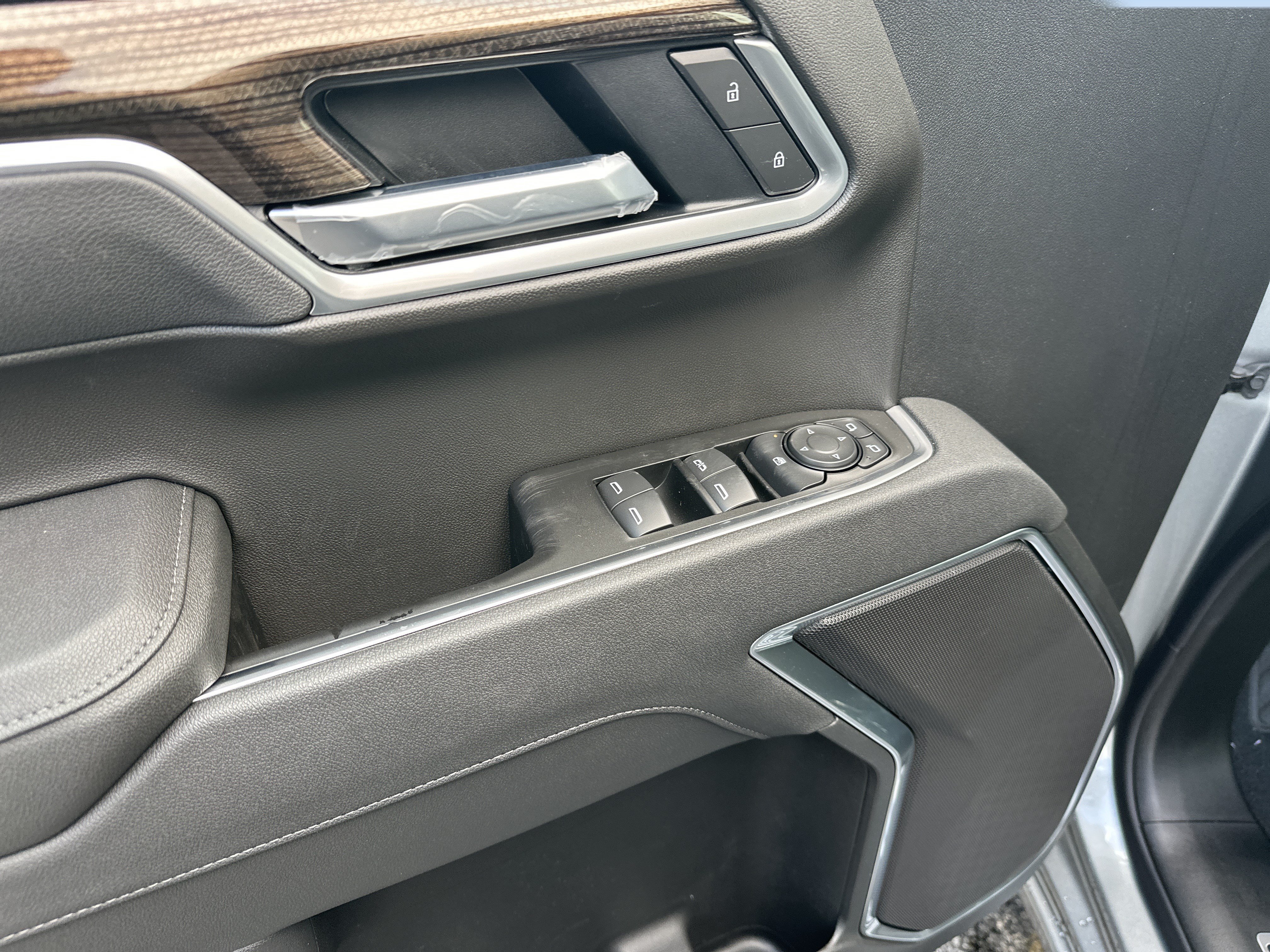 New 2026 Chevrolet Silverado 1500 LT AWD/4WD image 9